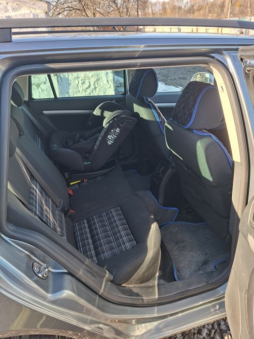 Продам   авто  2012