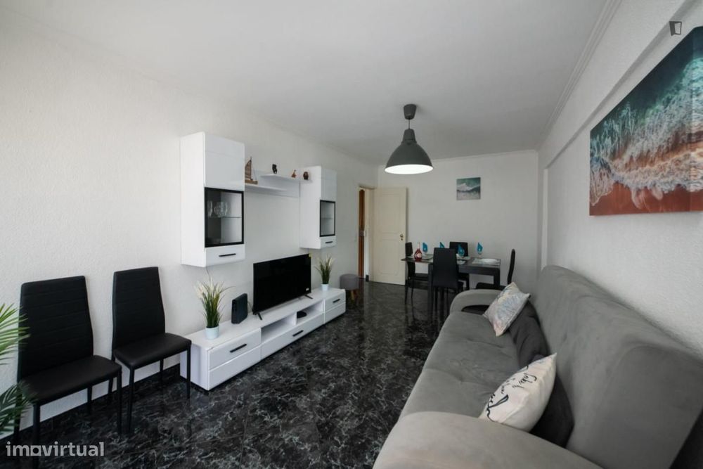 Apartamento com 2 quartos - localizado em Costa da Caparica Lisbon