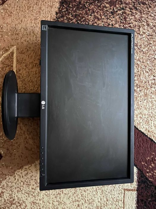 Монітор LG Flatron W2046S-BF