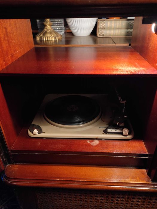 Fantastyczna radiola Jese TONMÖBEL TELEFUNKEN Concerto 2284! RARE