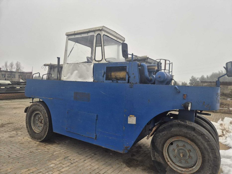 Walec guma guma Clark RW-140