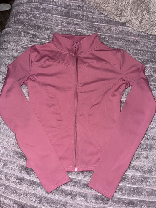 рожерий рашгард для тренувань