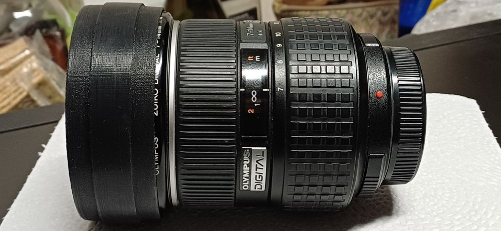 Olympus Zuico 7-14 mm f/4 grande angular 4/3