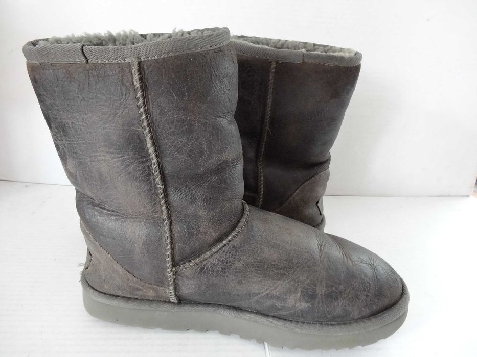 Buty UGG CLASSIC SHORT roz 39 Ocieplane Śniegowce