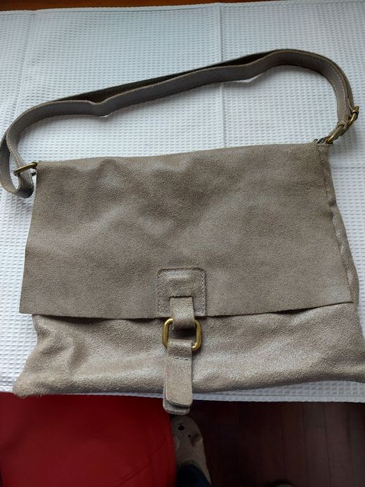 Mala de Pele Genuína, made in Itália - Cinzenta.