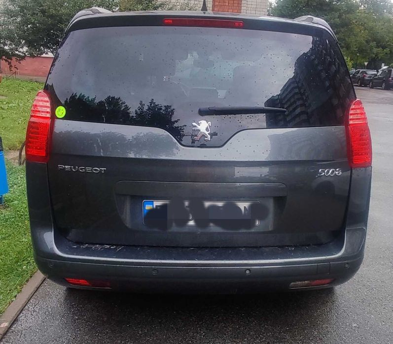 Peugeoet 5008 , **Allure!** Limited edition.