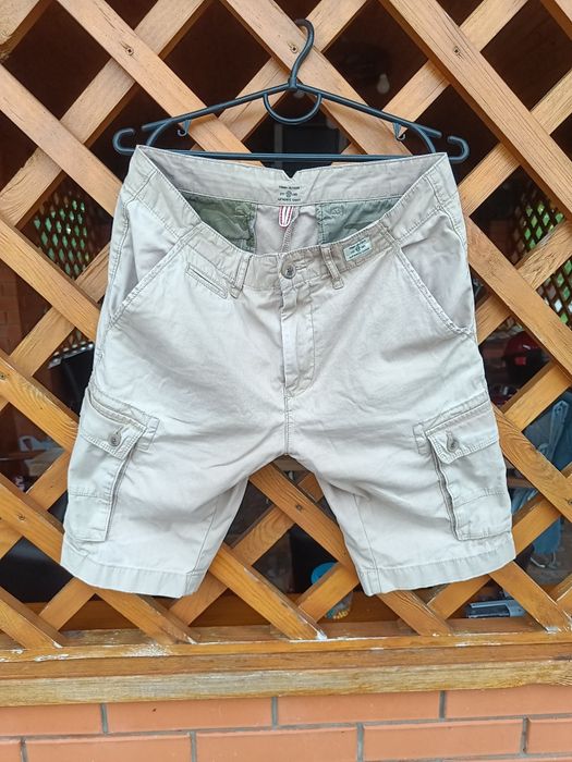 Продам карго  шорти Tommy Hilfiger.