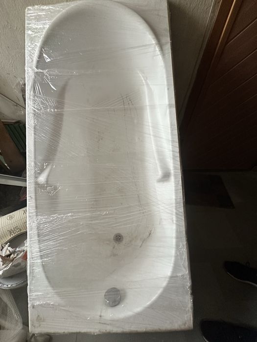 Акриловая ванна 150 на 70