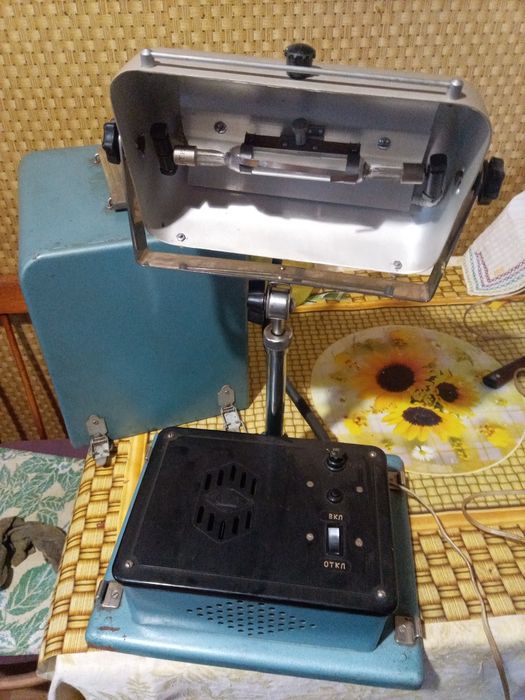 Кварцевый ультрофиолетовый облучатель,