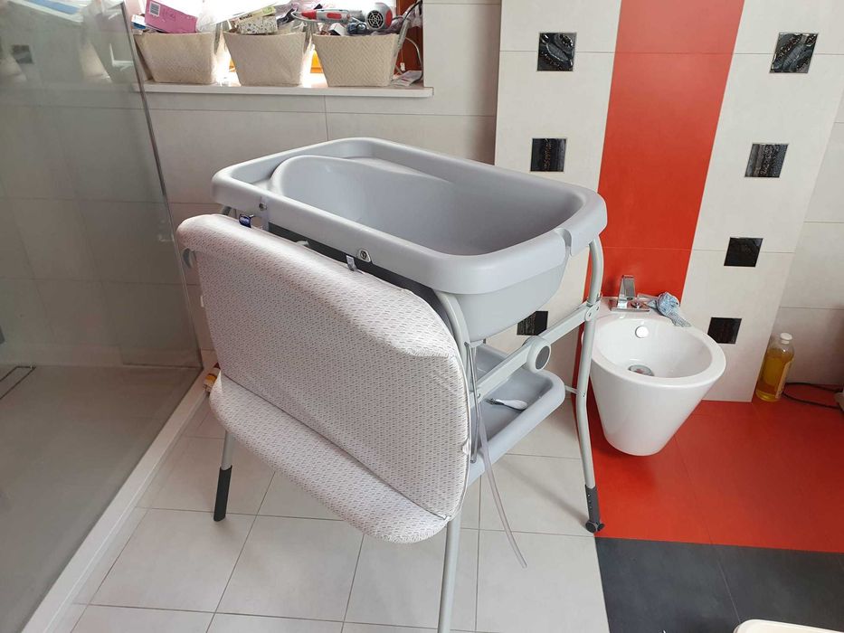 Wanienka Chicco z przewijakiem + gratis fotelik do wanienki