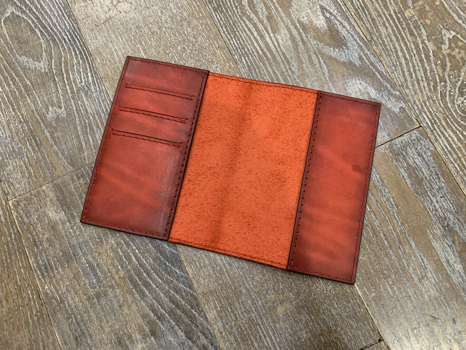 Обложка на паспорт, военный билет, визитница ручной работы из кожи