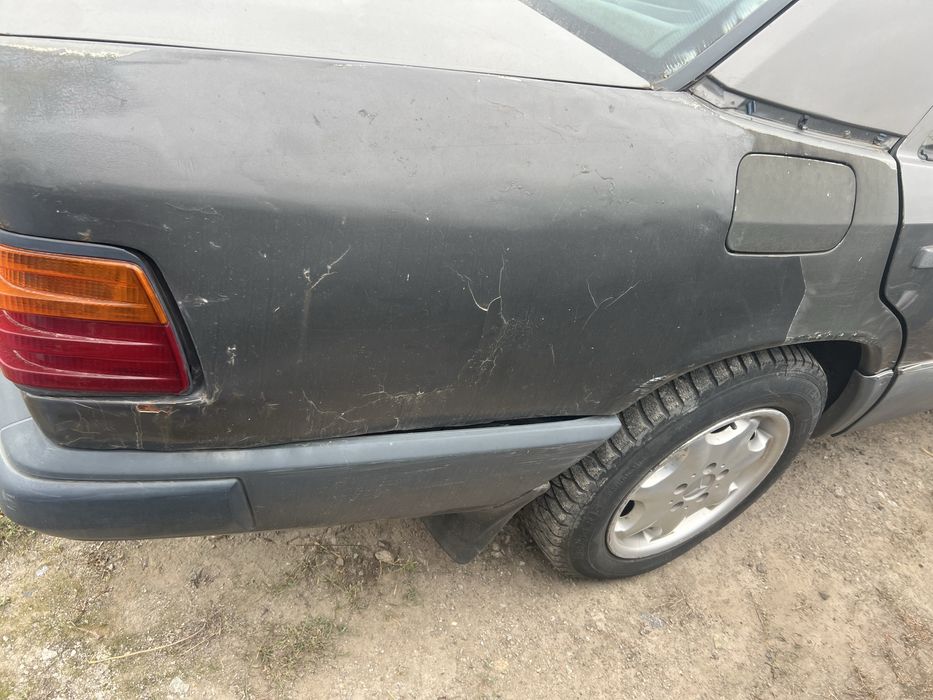 Мерседес 124 2,6 газ/бенз