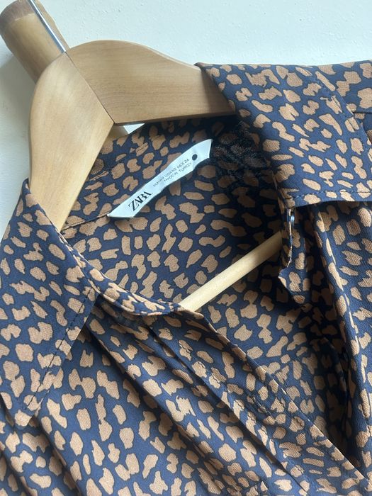 Blusa seda Zara versatil