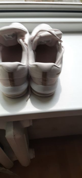 Жіночі кросівки Nike
