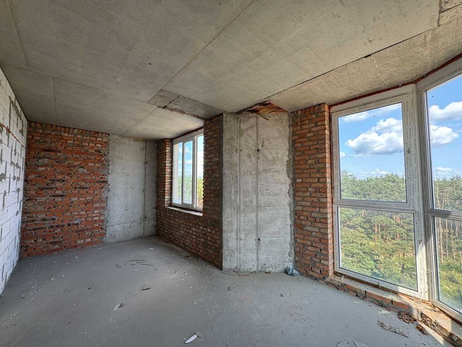 Затишна 2К в зданому ЖК. 7км від Києва. Навколо ліс