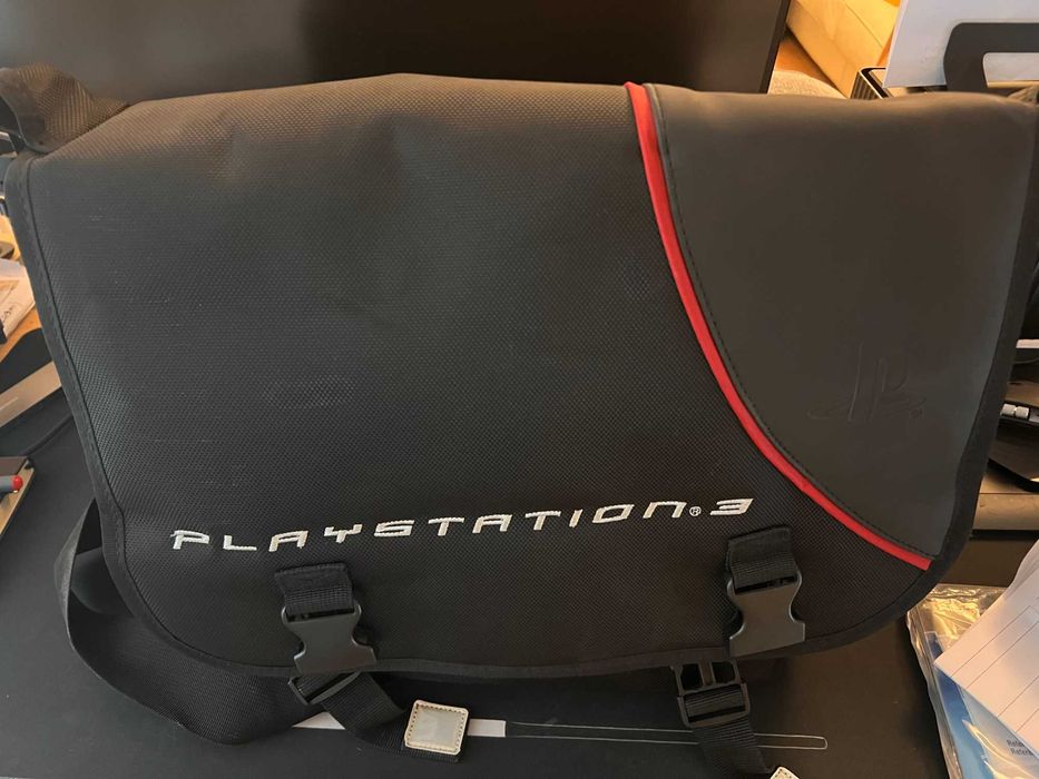 Playstation 3 + Acessórios + Jogos