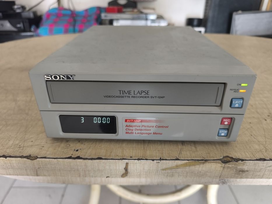 Gravador VHS Sony SVT-124P