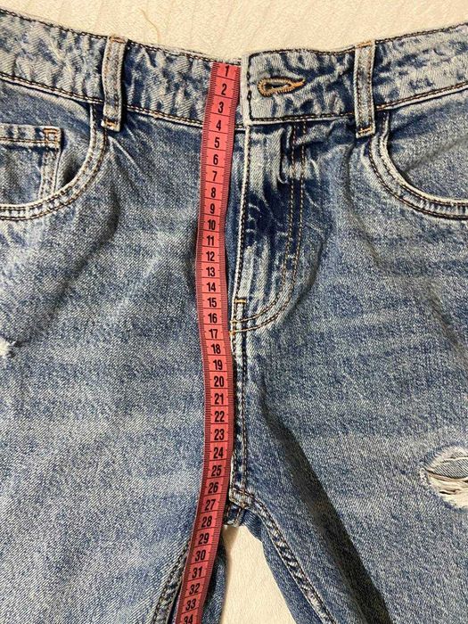 Джинсы ZARA укороченные