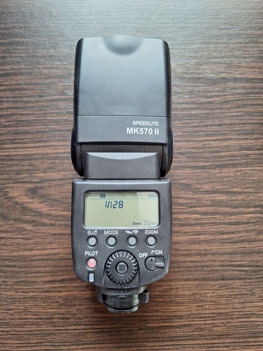 Новая!!! ФотоВспышка УНЕВЕРСАЛЬНАЯ meike mk 570ll