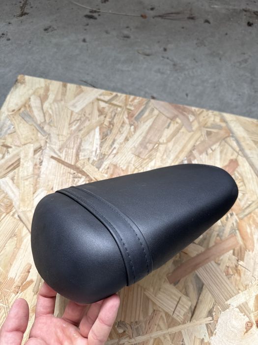 Banco do pendura gsxr 600 k8-L0