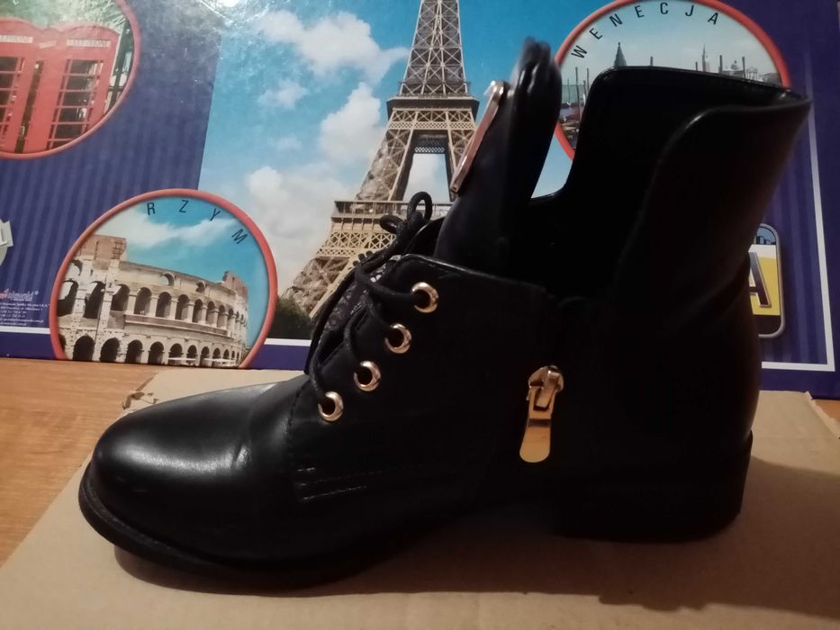 Czarne buty, rozmiar 38