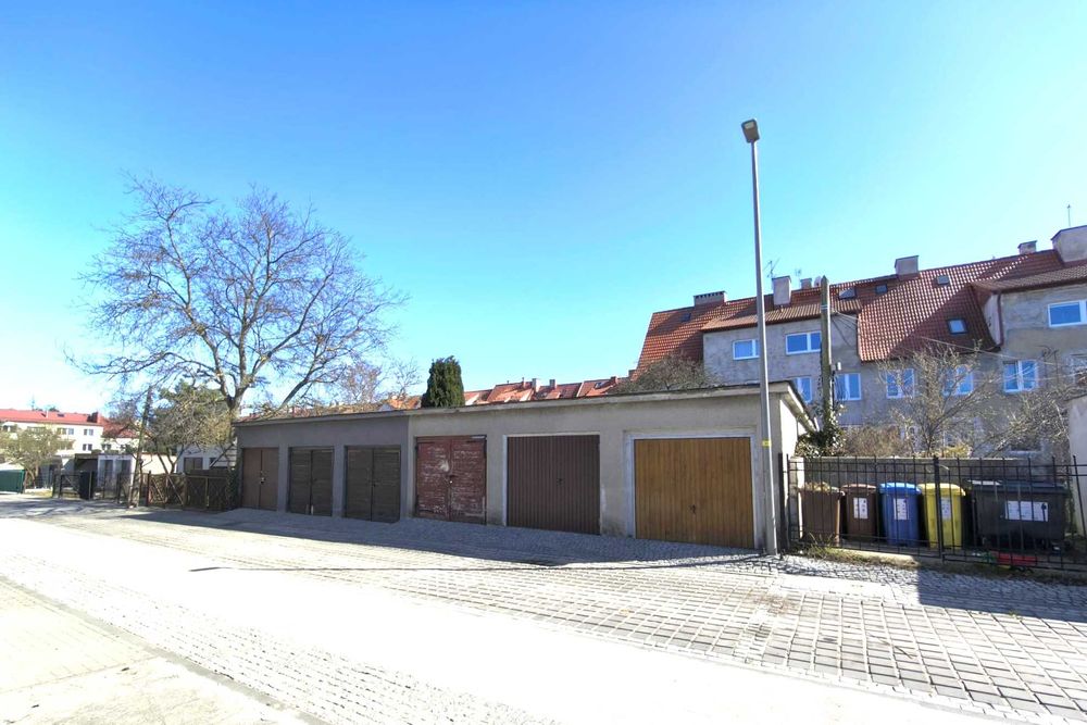 Strzyża, Gdańsk - garaż murowany, ul. Sychty