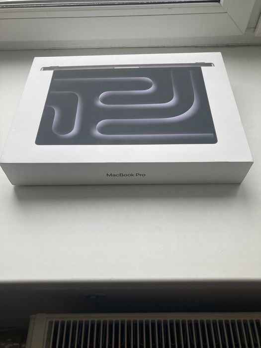 Sony PS4 PRO 4K (коробка)