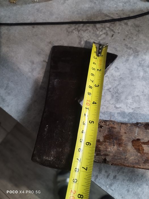 Siekiera / Toporek – Kuta Stal,