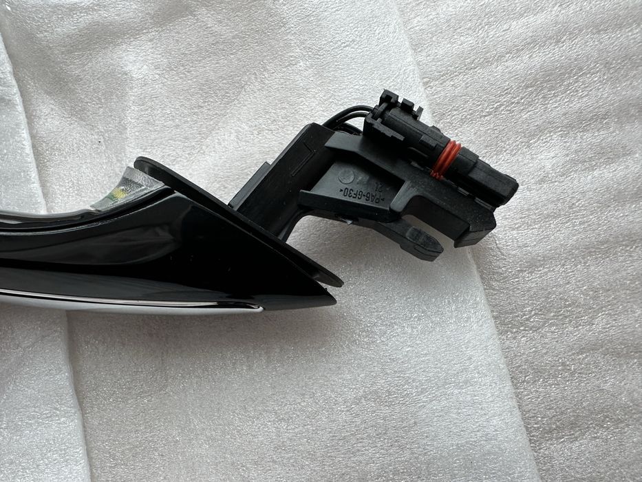 Наружные дверные ручки BMW 5/6/7 F-SERIES (F07/F10/F11/F06/F12/F01)