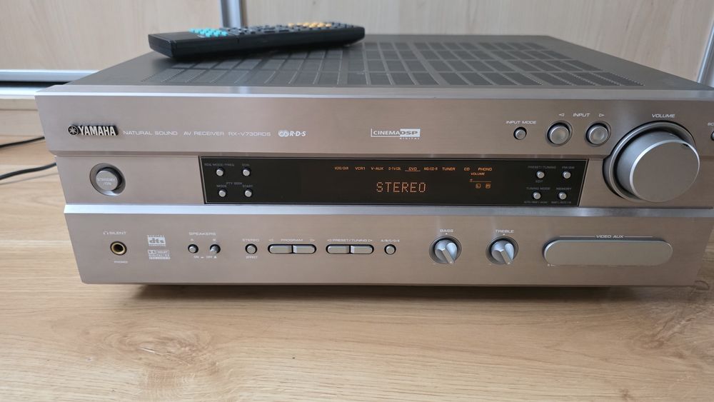 Amplituner Yamaha RX-V730 RDS