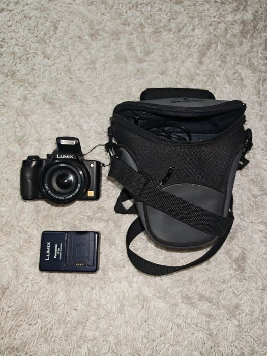 Panasonic Lumix DMC-FZ5 (Ótica Leica) + Bolsa Samsonite