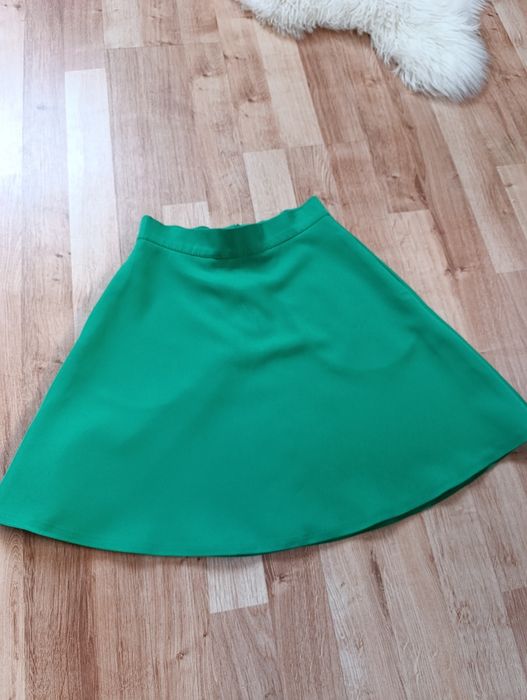 Спідничка на 9-11 років зелена