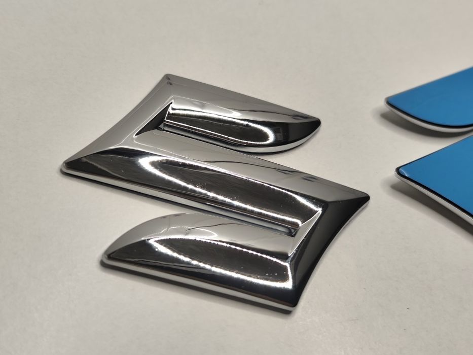 Emblema Suzuki 80mm 8cm Símbolo Logo Mala Traseira Grelha Frente Cromado Swift Vitara Grand Vitara SX4 Ignis Baleno Novo