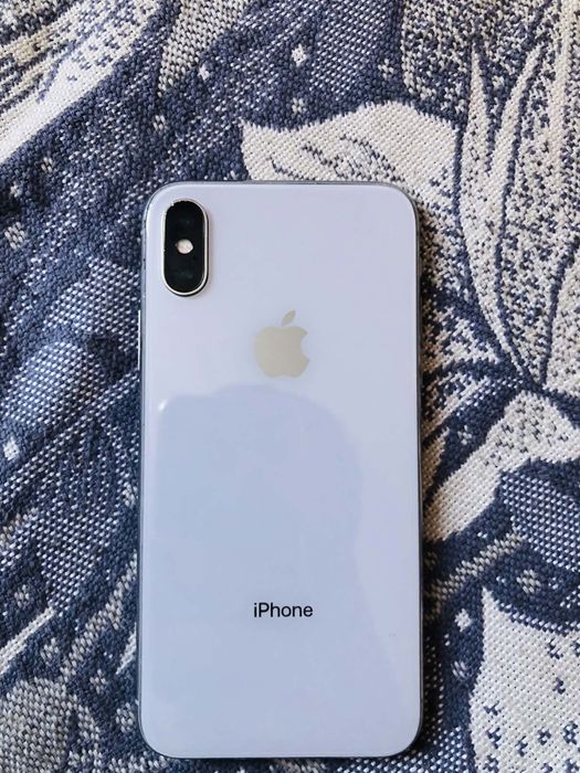 Продаю Iphone X 256 gb