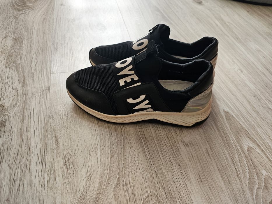 Sprzedam buty  damskie