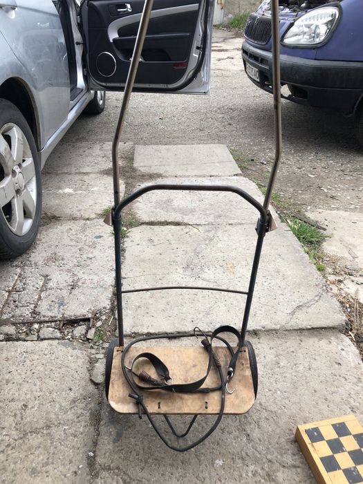 Продам небольшую тачку