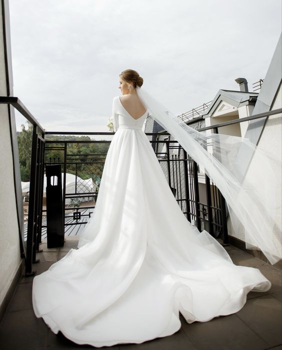 Весільна сукня від Katy Corso