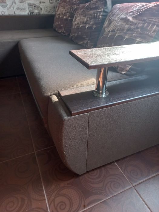 Диван розкладний вугловий