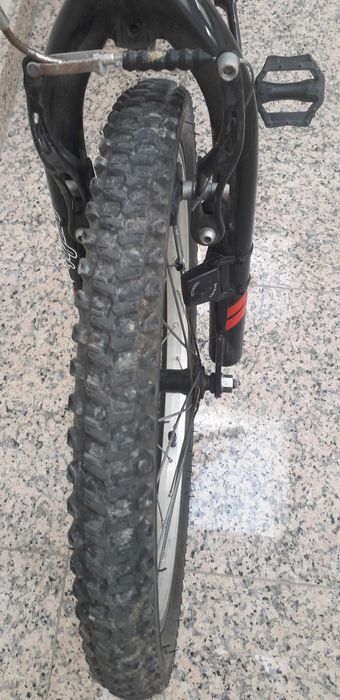 Bicicleta BTT de criança 6-9 ANOS