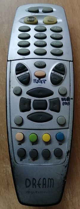 Супутниковий тюнер dreambox 800HD