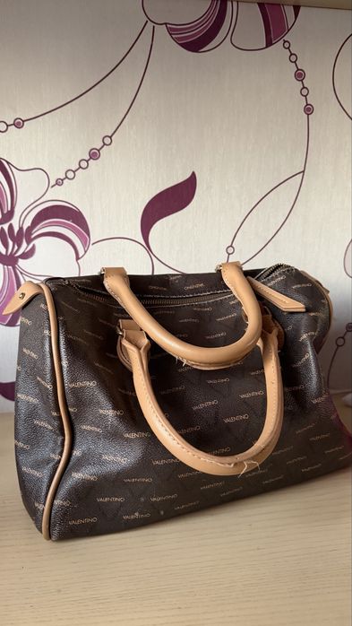 Сумка від valentino