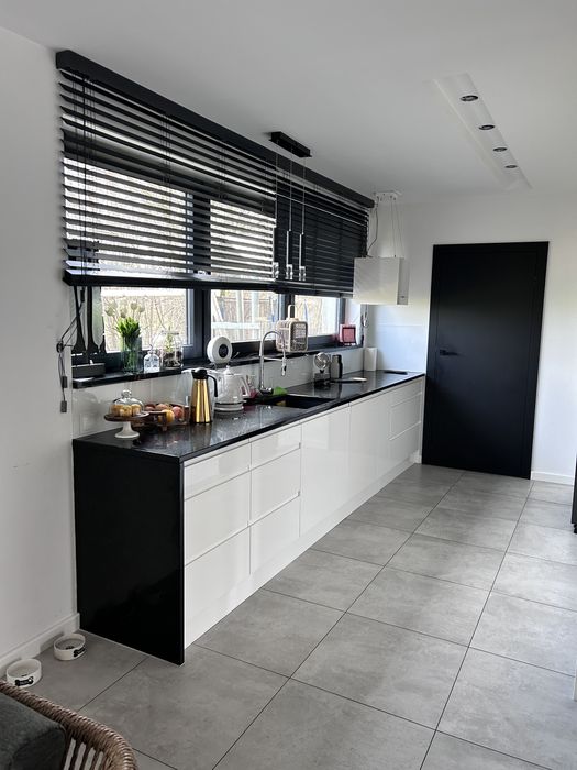 Okap wyspowy wiszący OK-4 | pilot | LED | 650 m³/h | sprawny