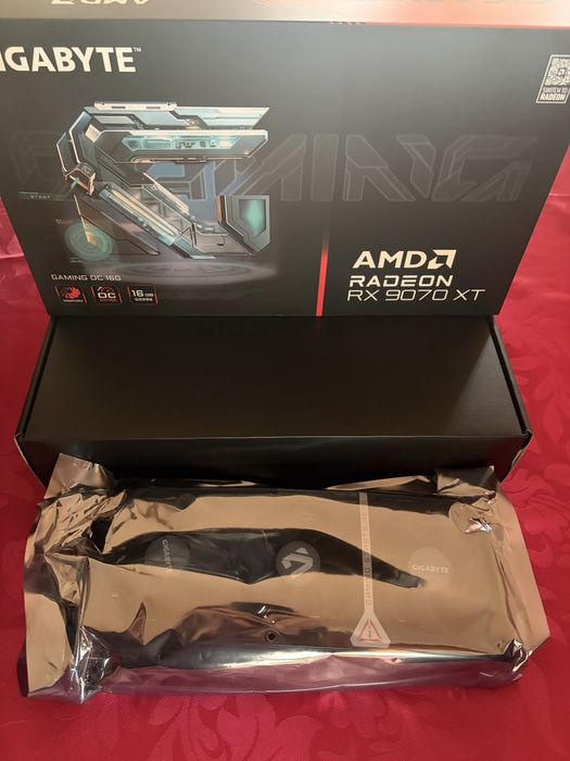 Gigabyte RX9070XT Gaming OC Nova