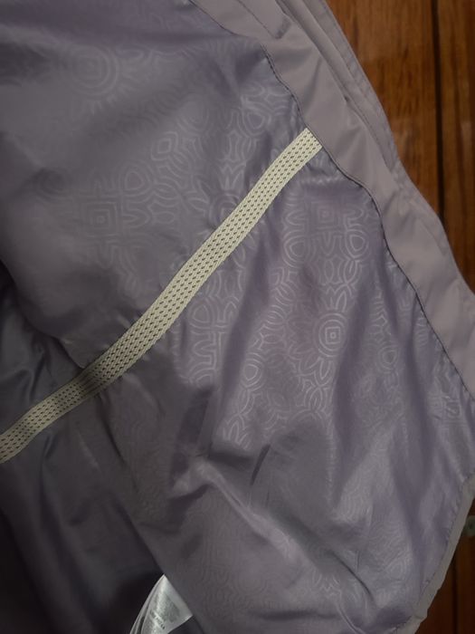 Куртка жіноча розмір м Alpine