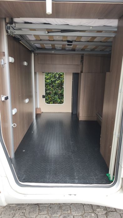 Autocaravana Cama Central