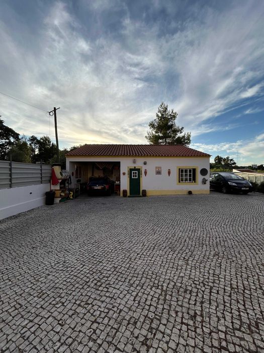 Moradia independente T3, Cartaxo