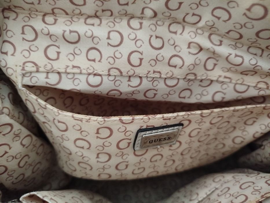 Orginalna piękna torba Guess