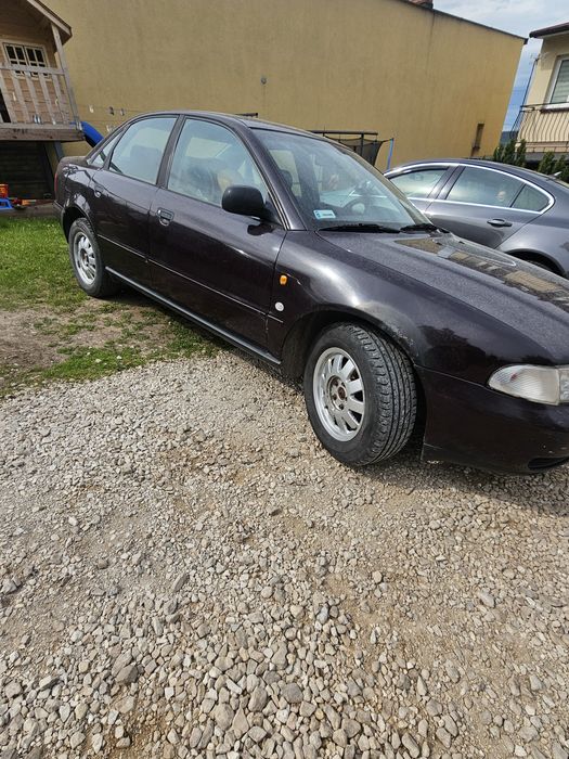 Audi A4 b5 Automat  1.8 + gaz