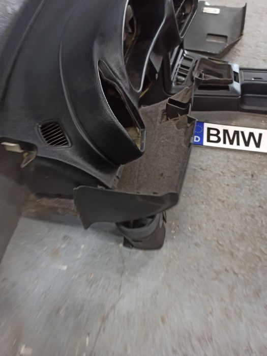 Панель БМВ Е36 Рестайлинг Ваз ЗАЗ УАЗ Жигули Разборка BMW HELP