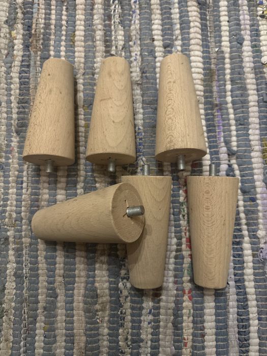 6 wkręcamych nóżek do mebli